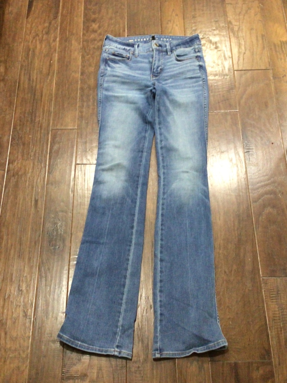 White House Black market. The Everyday Soft Skinny flare jeans. Size 00L